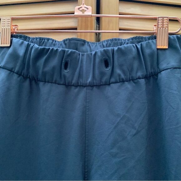 Lululemon Athletica Gray Pants size 4 - Picture 3 of 7